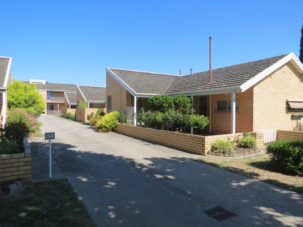 4/621 Olive Street ALBURY 2