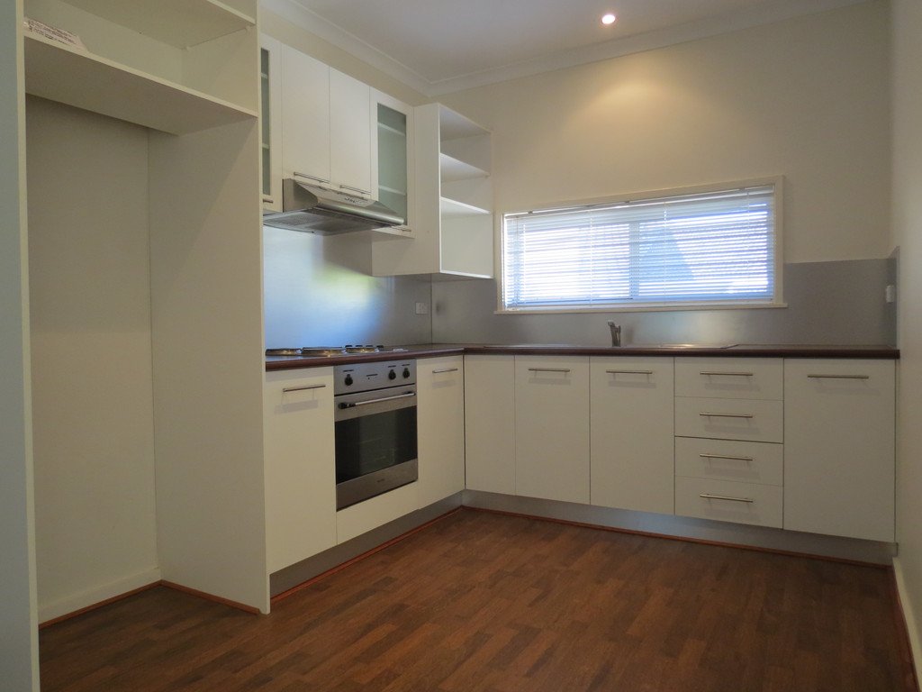4/621 Olive Street ALBURY 3
