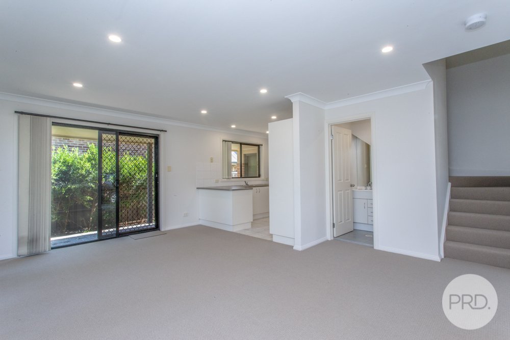 4/63 College  CAMBRIDGE PARK 2