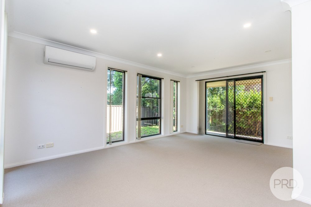 4/63 College  CAMBRIDGE PARK 3