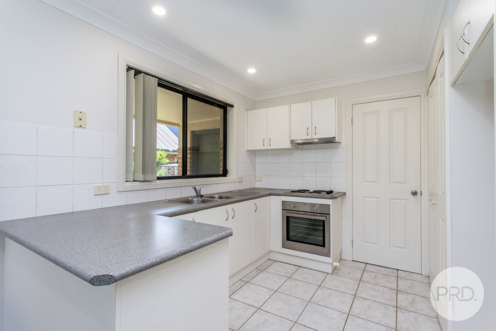 4/63 College  CAMBRIDGE PARK 4