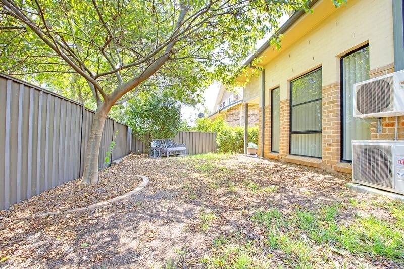4/63 College  CAMBRIDGE PARK 2