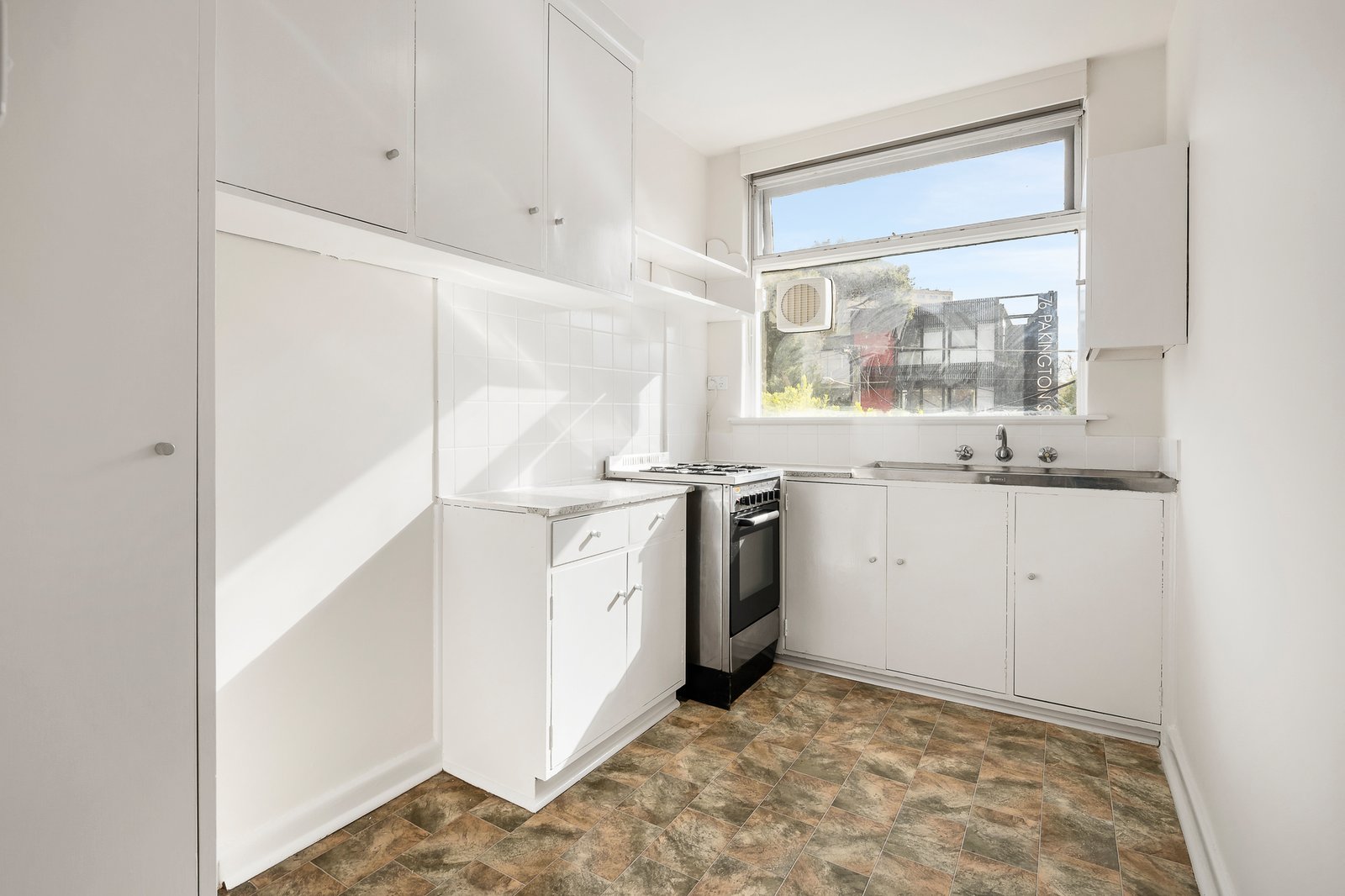 Gallery: 4/63 Pakington Street
