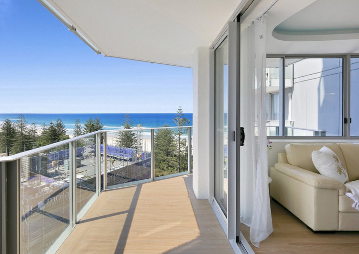 46/30-40 The Esplanade Burleigh Heads 10