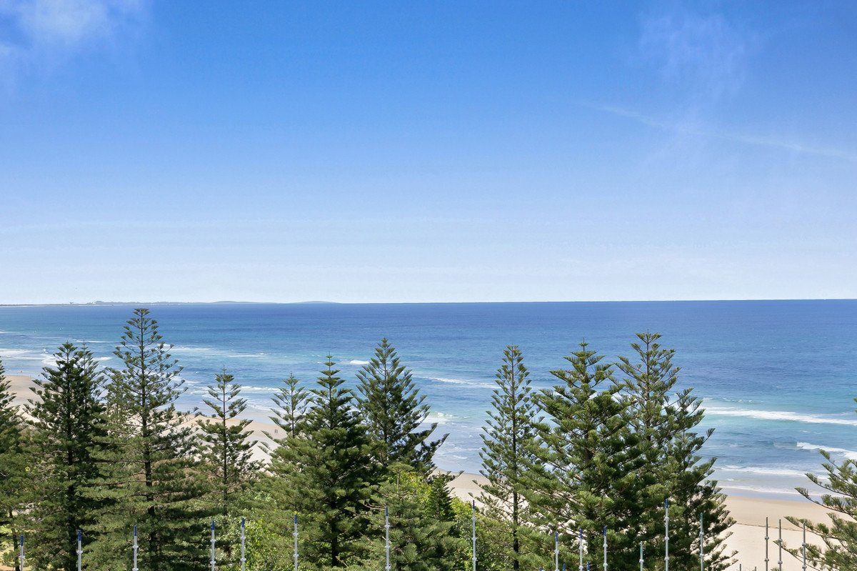 46/30-40 The Esplanade Burleigh Heads 13