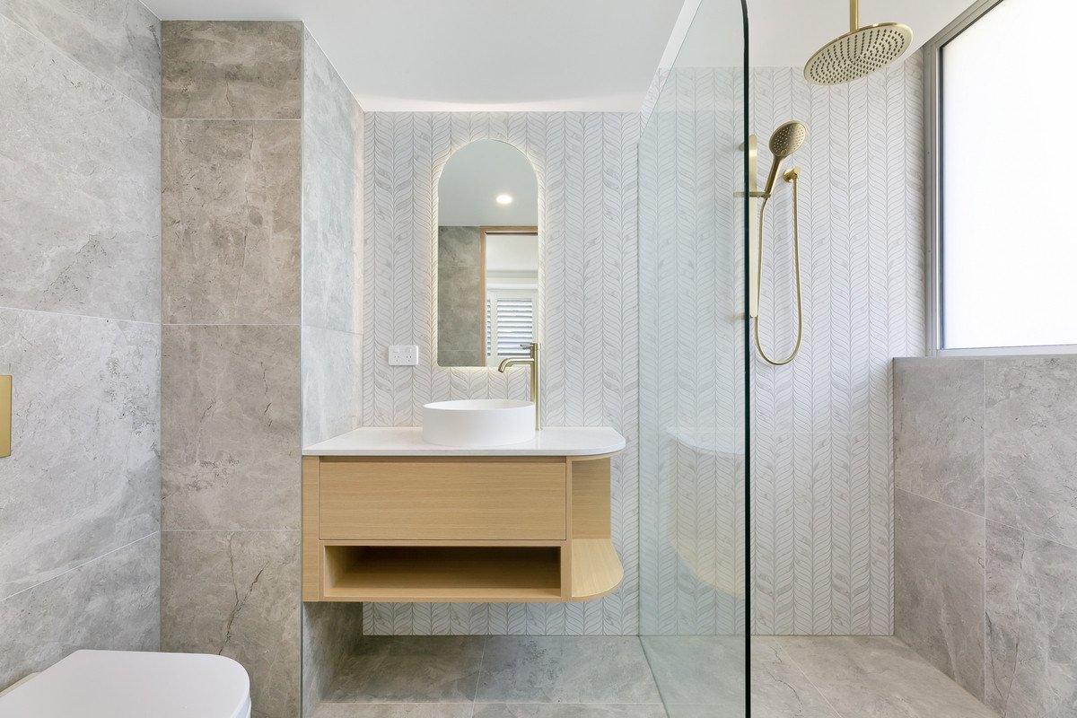 46/30-40 The Esplanade Burleigh Heads 17