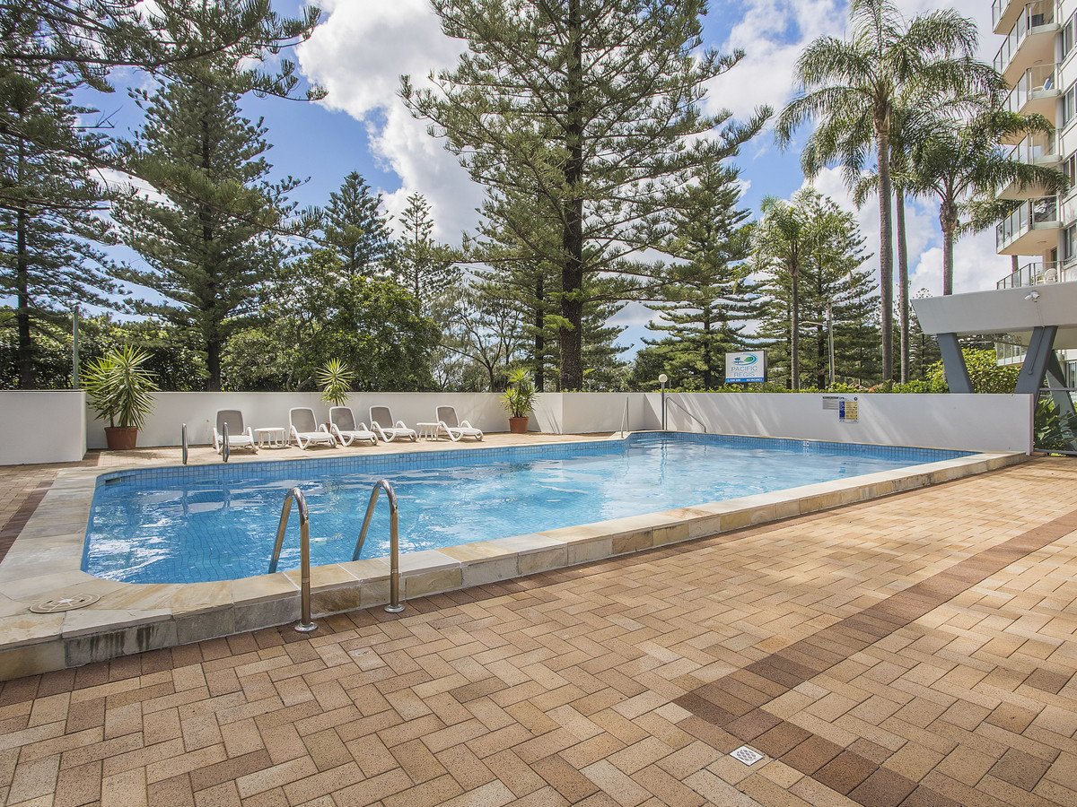 46/30-40 The Esplanade Burleigh Heads 31