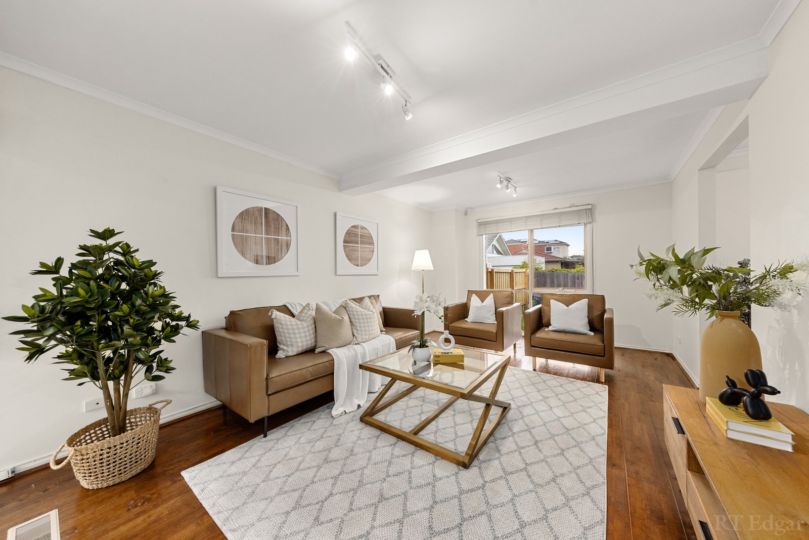 Real Estate and Property in 4/64 Beverley Street, Doncaster East, VIC