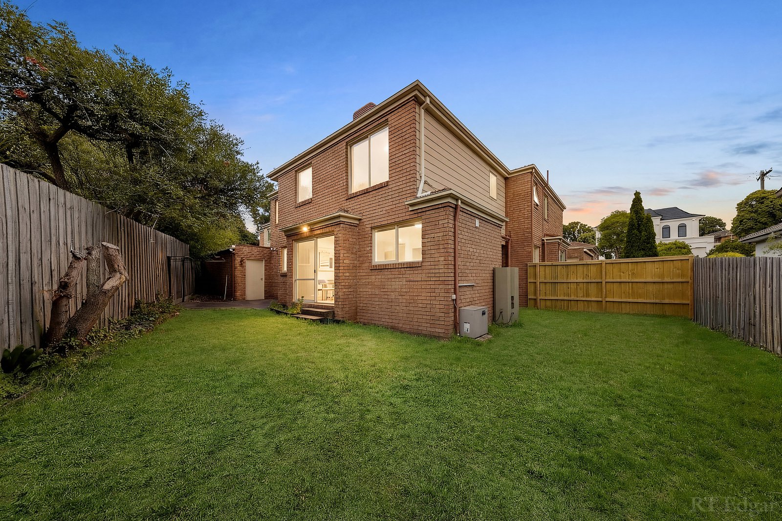 Real Estate and Property in 4/64 Beverley Street, Doncaster East, VIC
