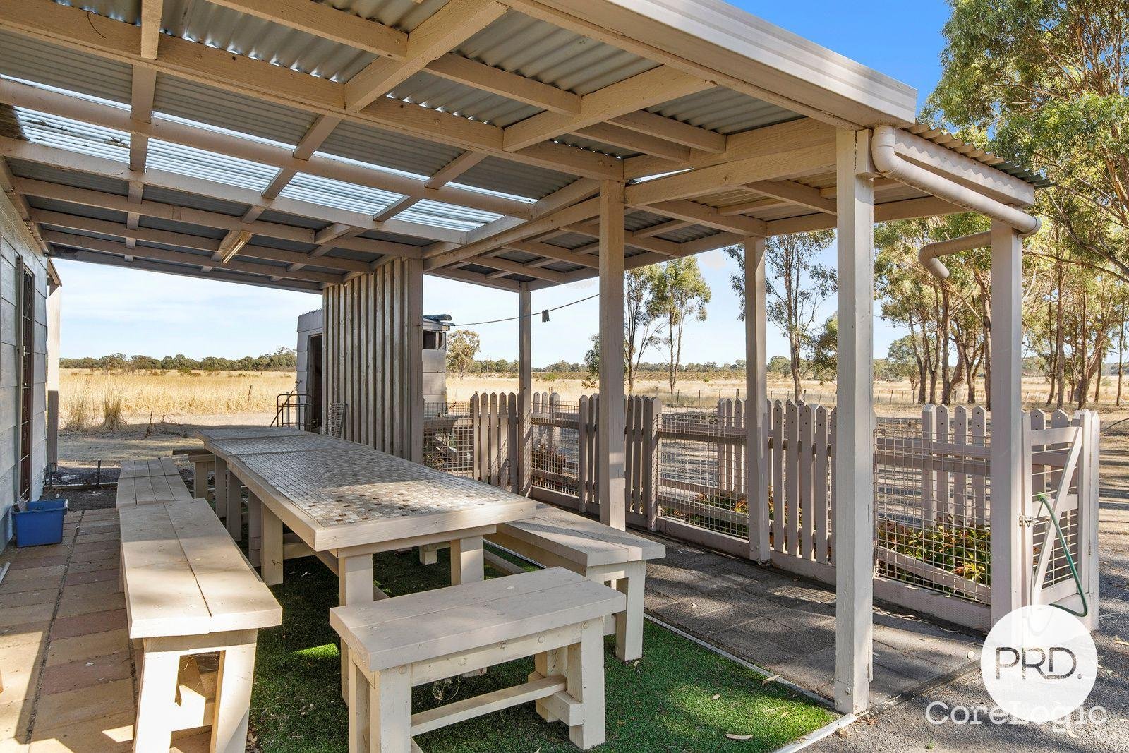 464 Goulburn Weir-Murchison Road GOULBURN WEIR 8