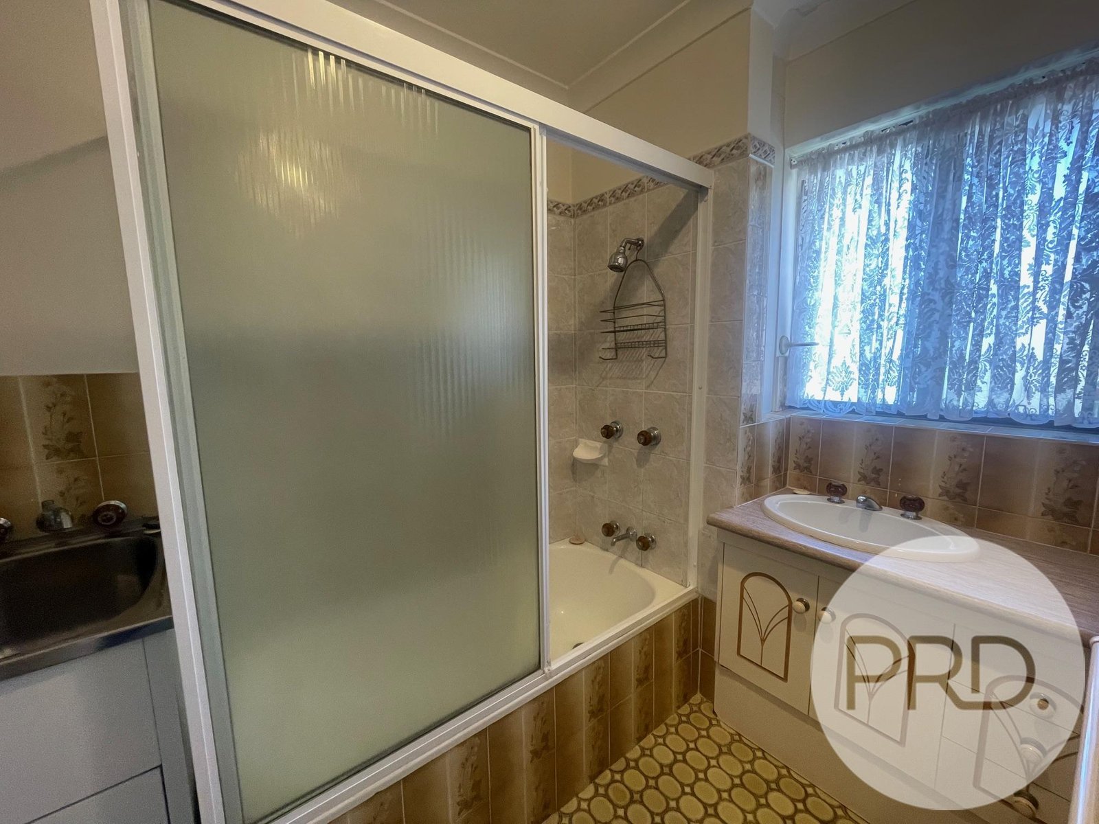 4/64 Hilltop Ave  CHERMSIDE 7