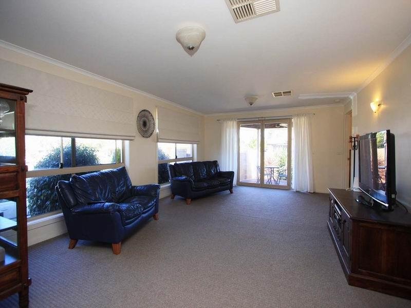464 Jason Court LAVINGTON 3