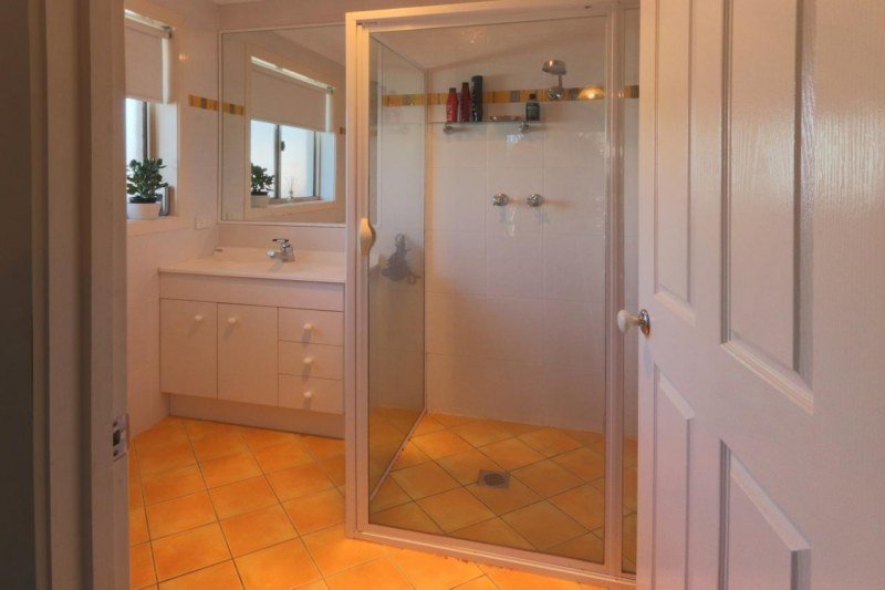 464 Jason Court LAVINGTON 6