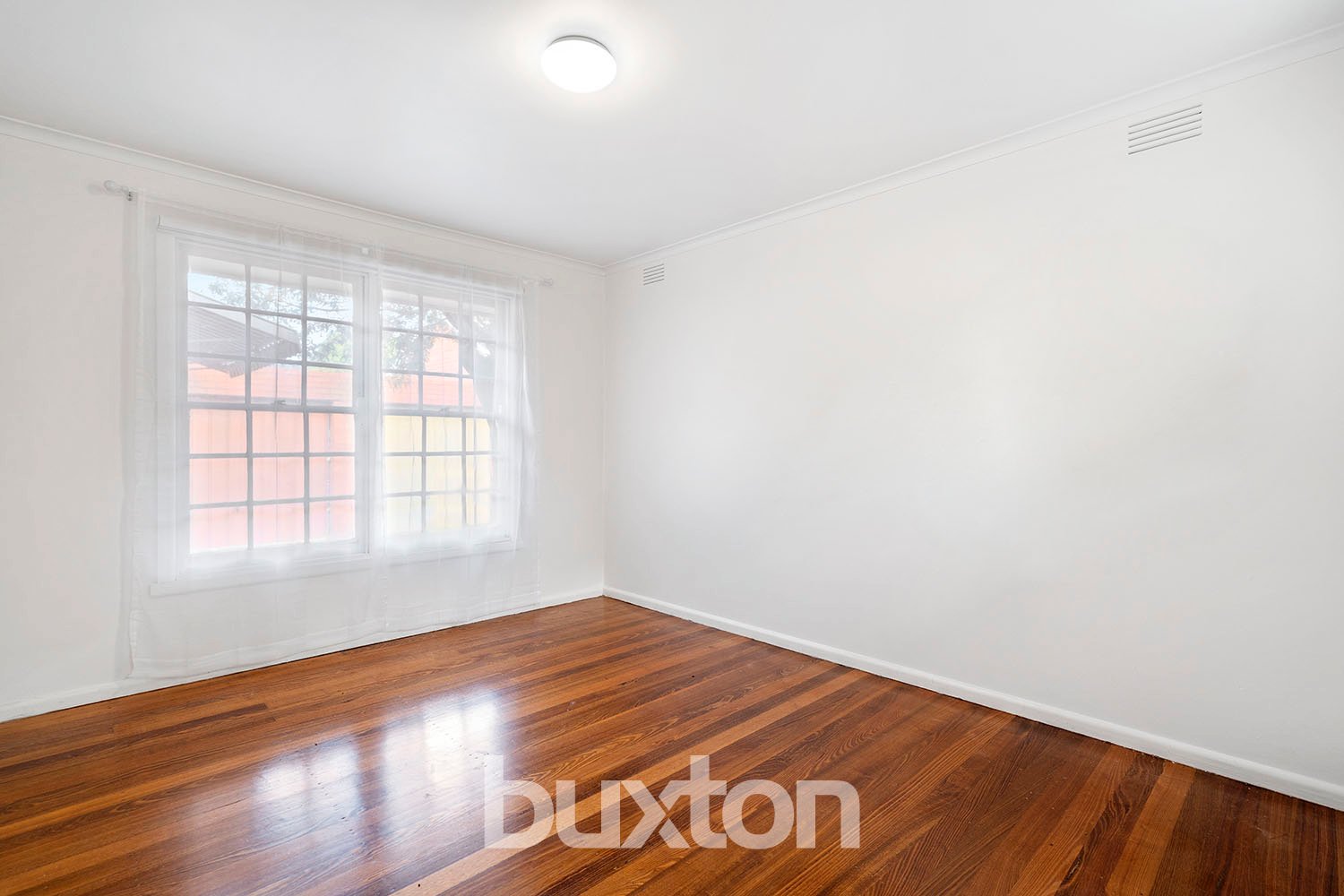 Gallery: 4/64 Warrigal Road