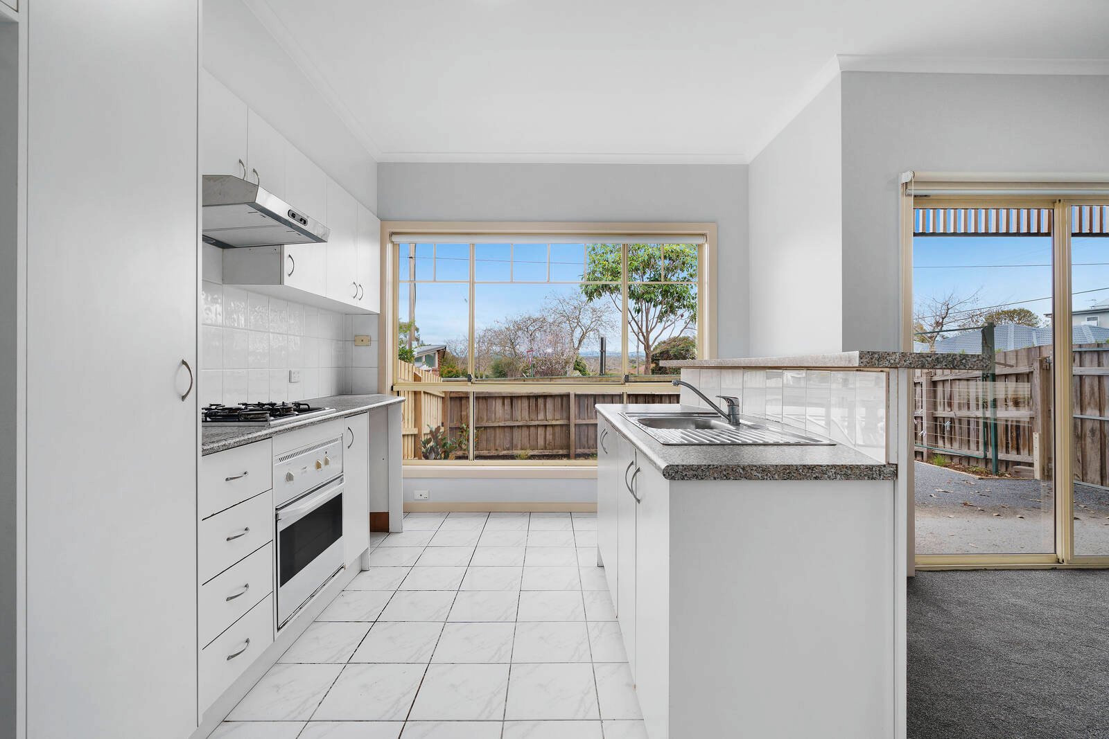 Real Estate and Property in 465 Belmore Road, Mont Albert North, VIC