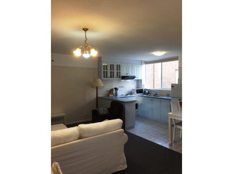 Gallery: 4/657 Barkly Street