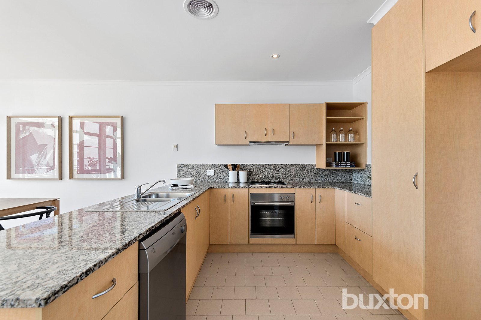 Gallery: 46/62 Wellington Street