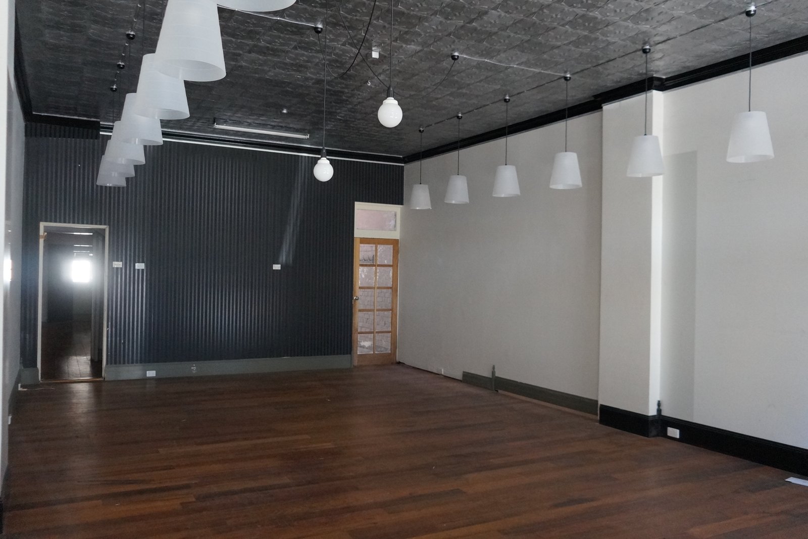 Gallery: 467 Hampton Street
