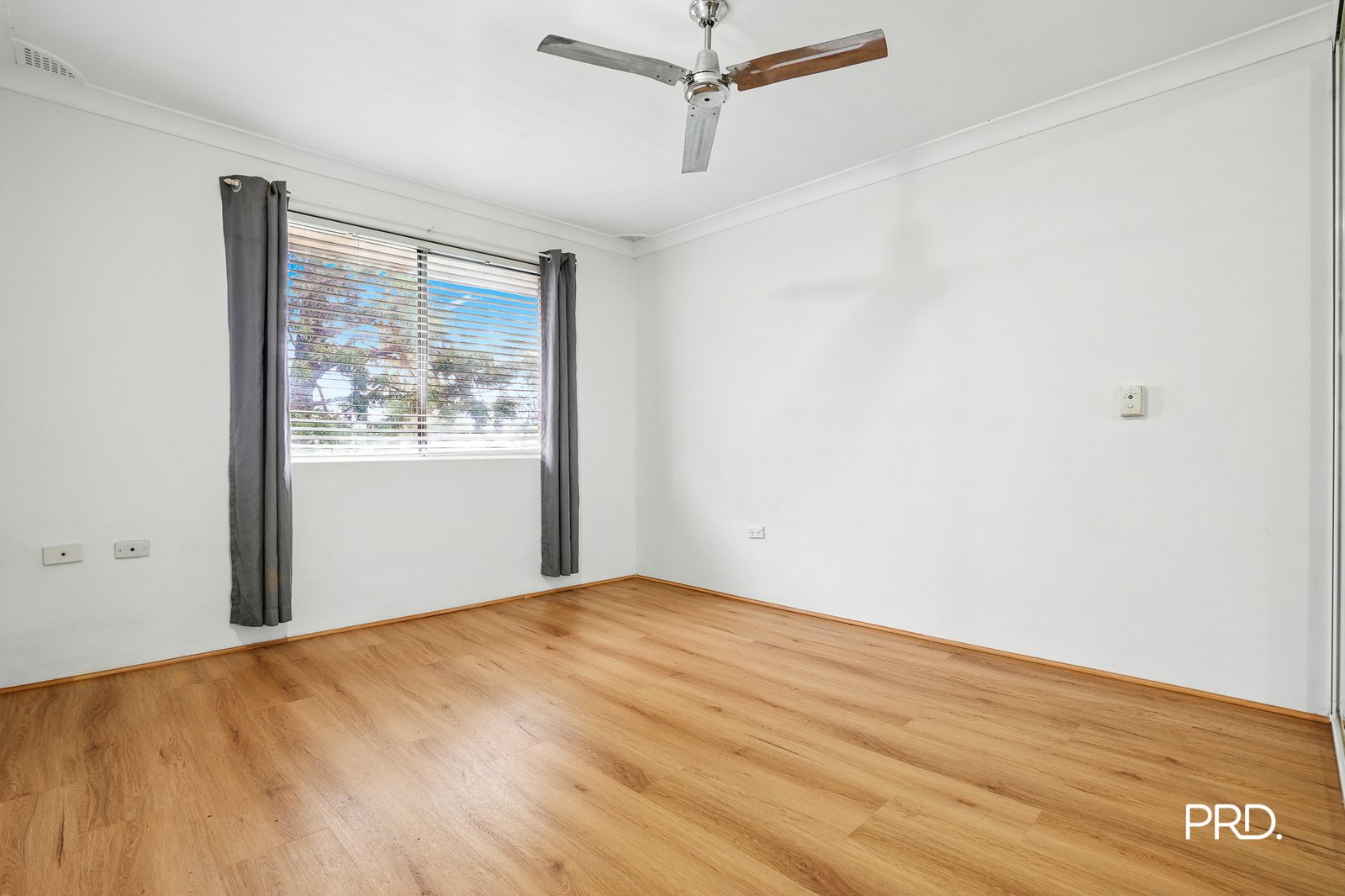 4/67 Macquarie Rd  Springwood 4