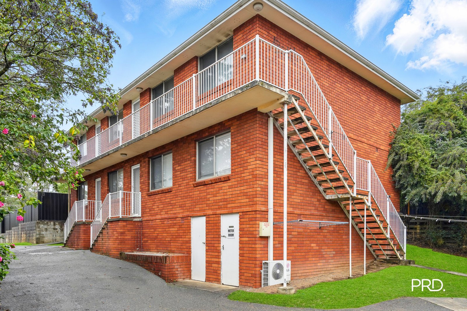 4/67 Macquarie Rd  Springwood 1