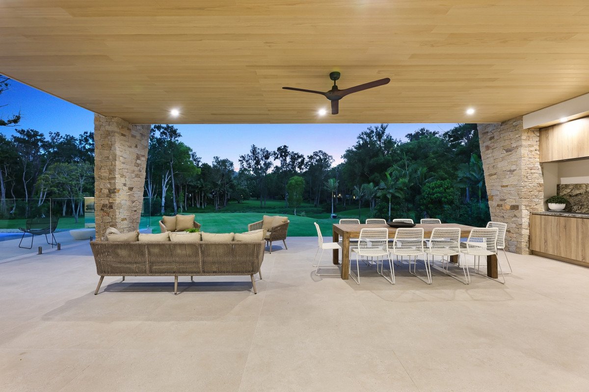 467 Tallebudgera Creek Road Tallebudgera Valley 3