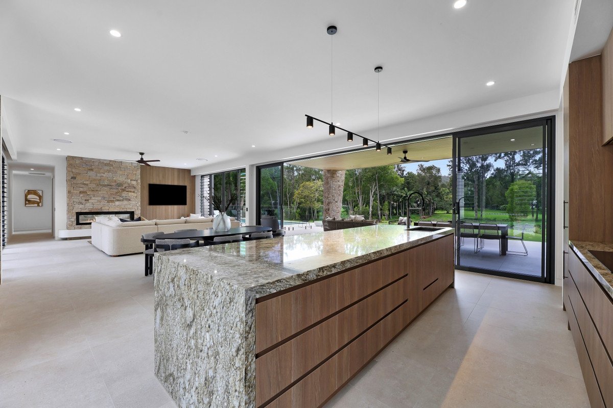 467 Tallebudgera Creek Road Tallebudgera Valley 11