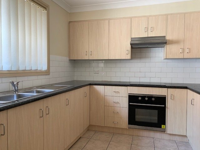 4/68 Castlereagh Street PENRITH 1