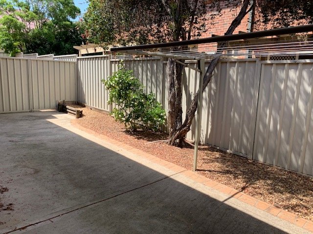 4/68 Castlereagh Street PENRITH 8