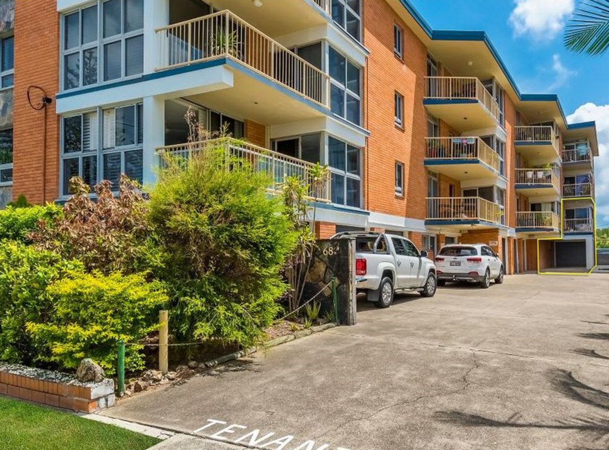 4/68 The Esplanade Burleigh Heads 9