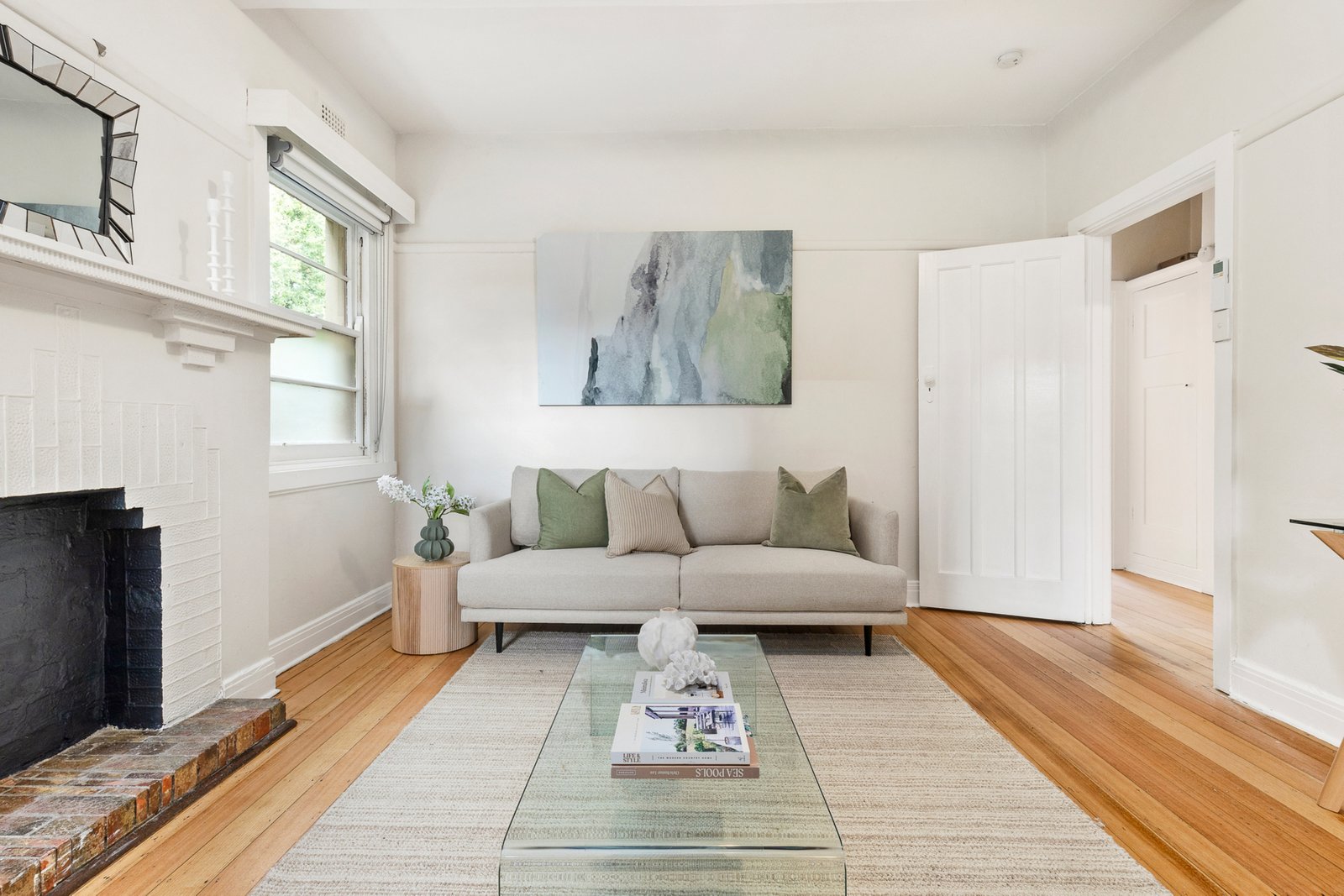 Gallery: 4/68 Westbury Street