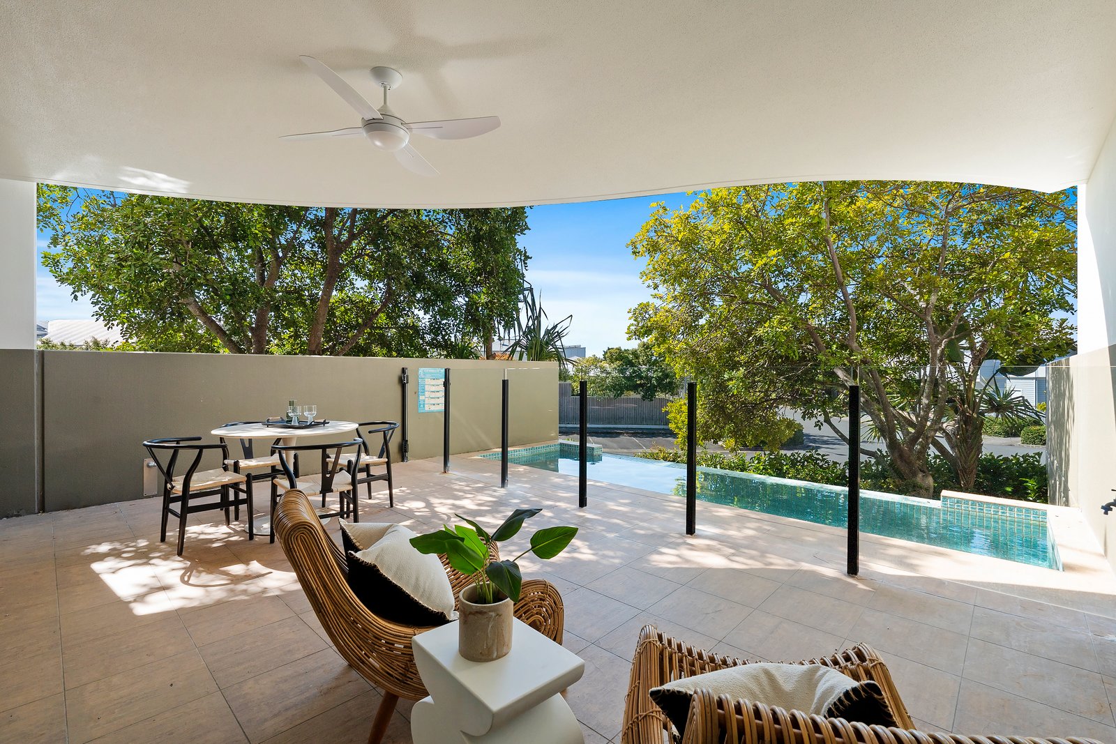 4/685-707 Casuarina Way CASUARINA 1