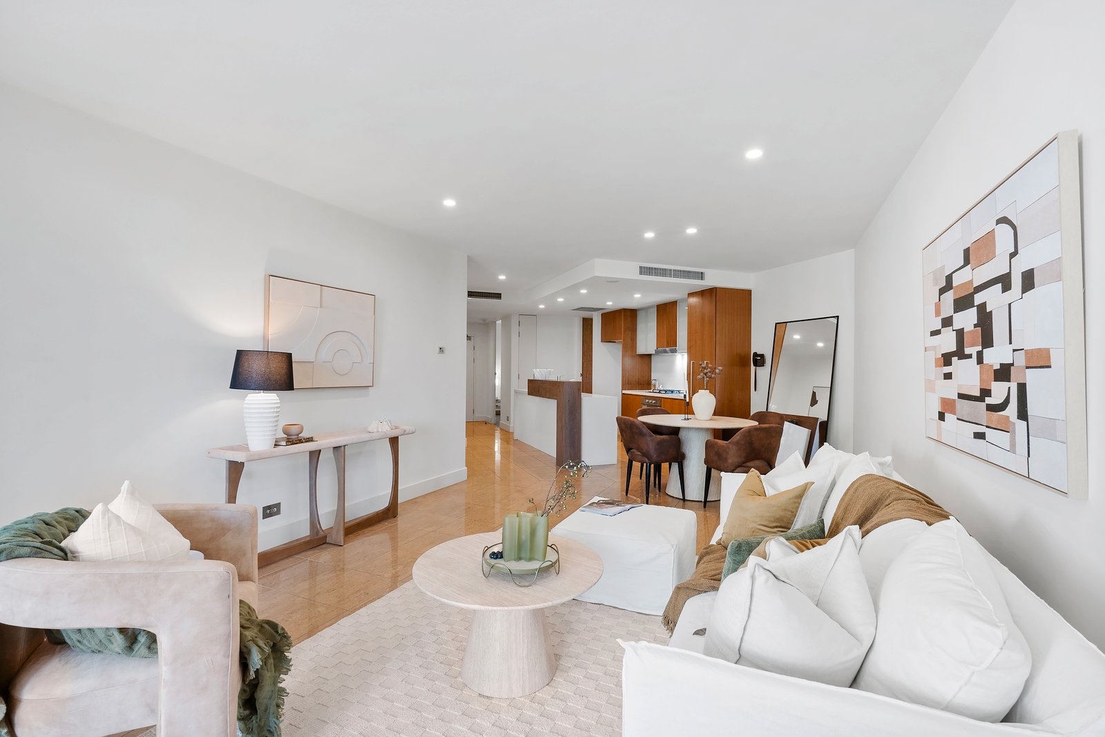 4/685-707 Casuarina Way CASUARINA 5