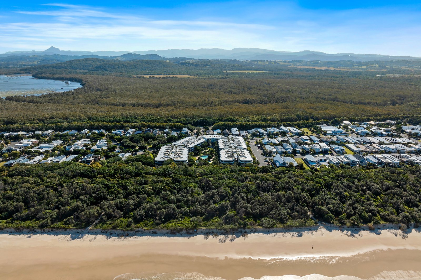4/685-707 Casuarina Way CASUARINA 26
