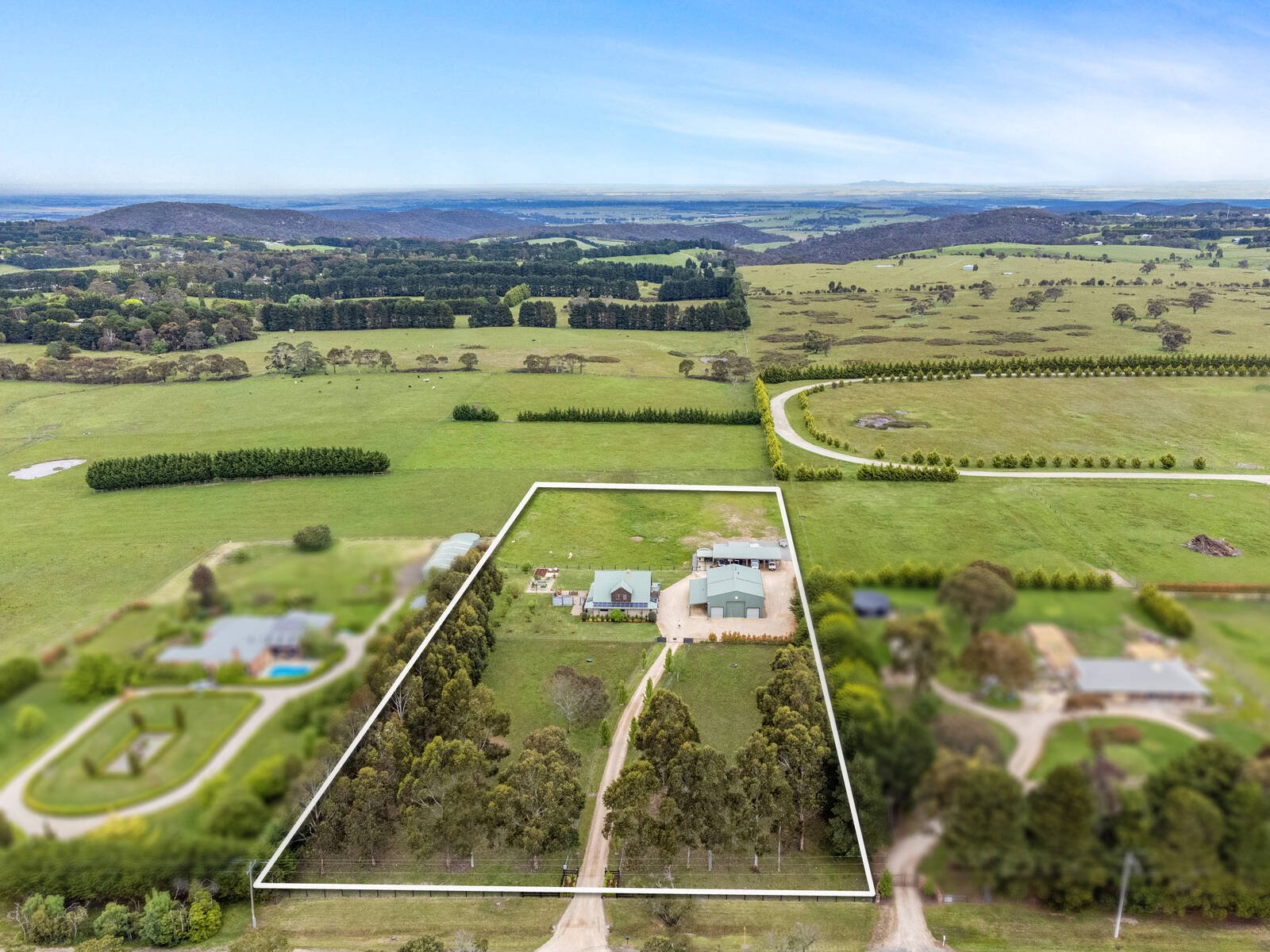 Real Estate and Property in 469 Couangalt Road, Gisborne South, VIC