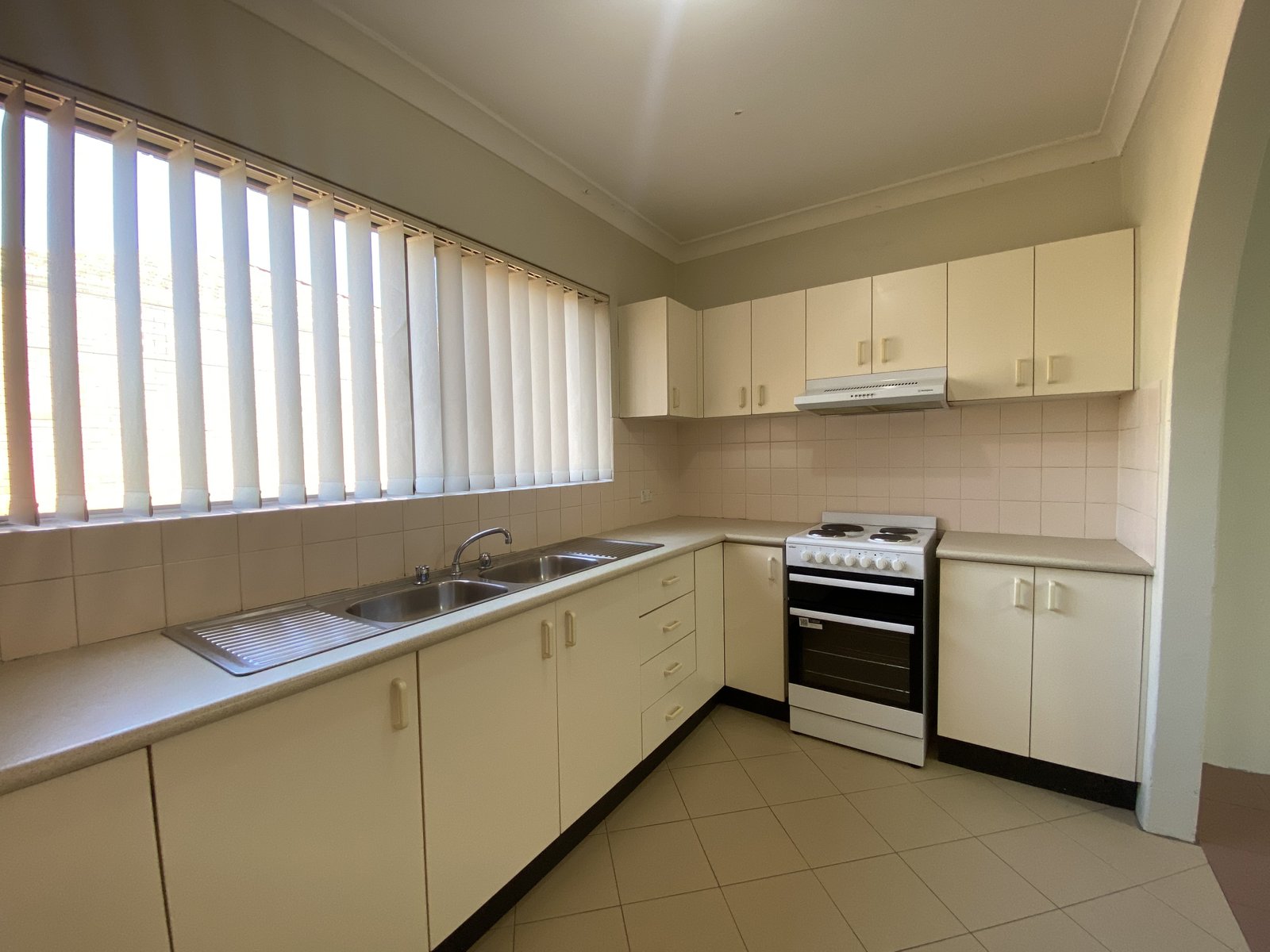 4/69 Memorial Avenue LIVERPOOL 5