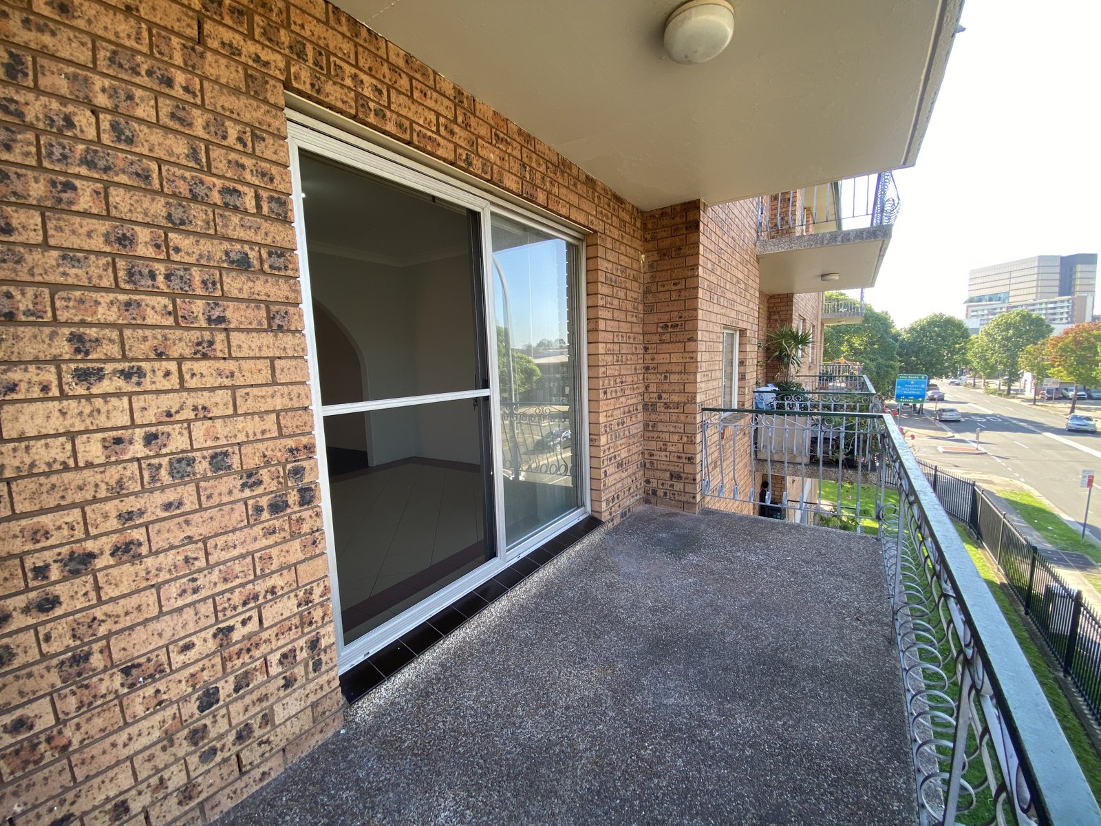 4/69 Memorial Avenue LIVERPOOL 10