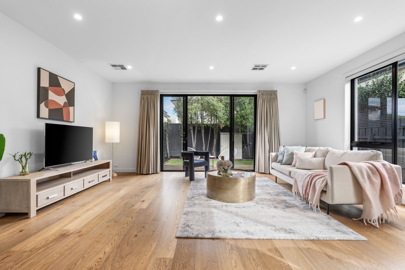 Gallery: 46A Lindsay Street