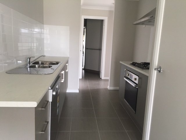 46A Newton Circuit THURGOONA 2