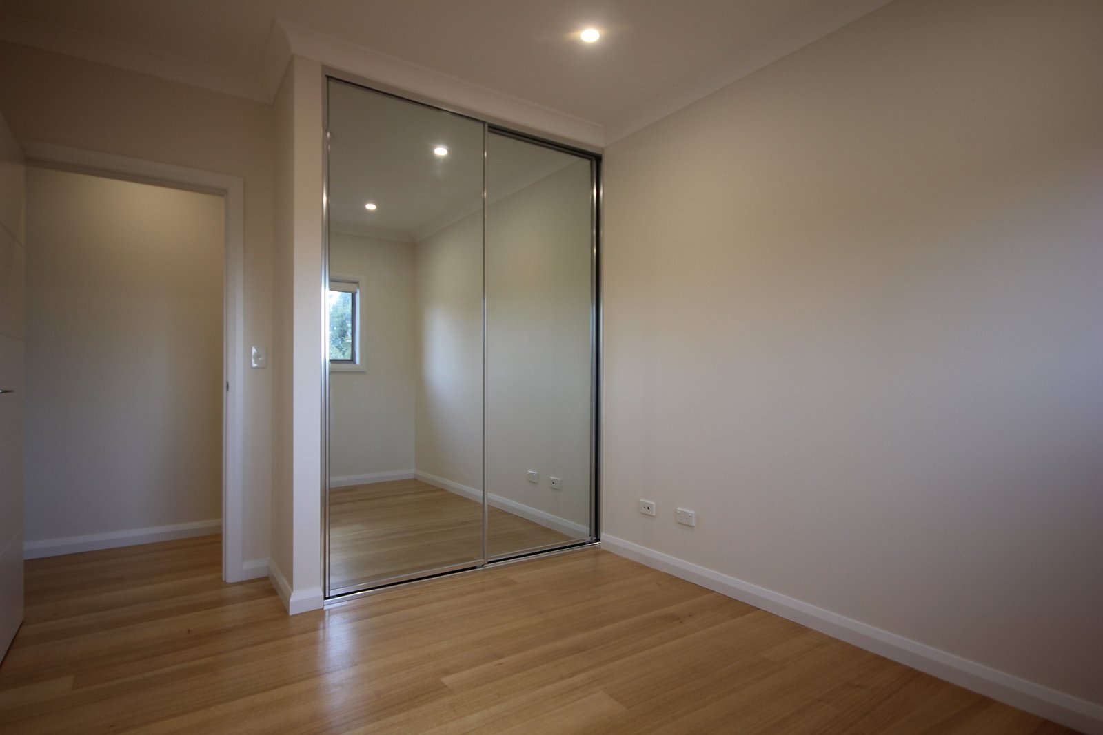 46A Universal Street MORTDALE 13