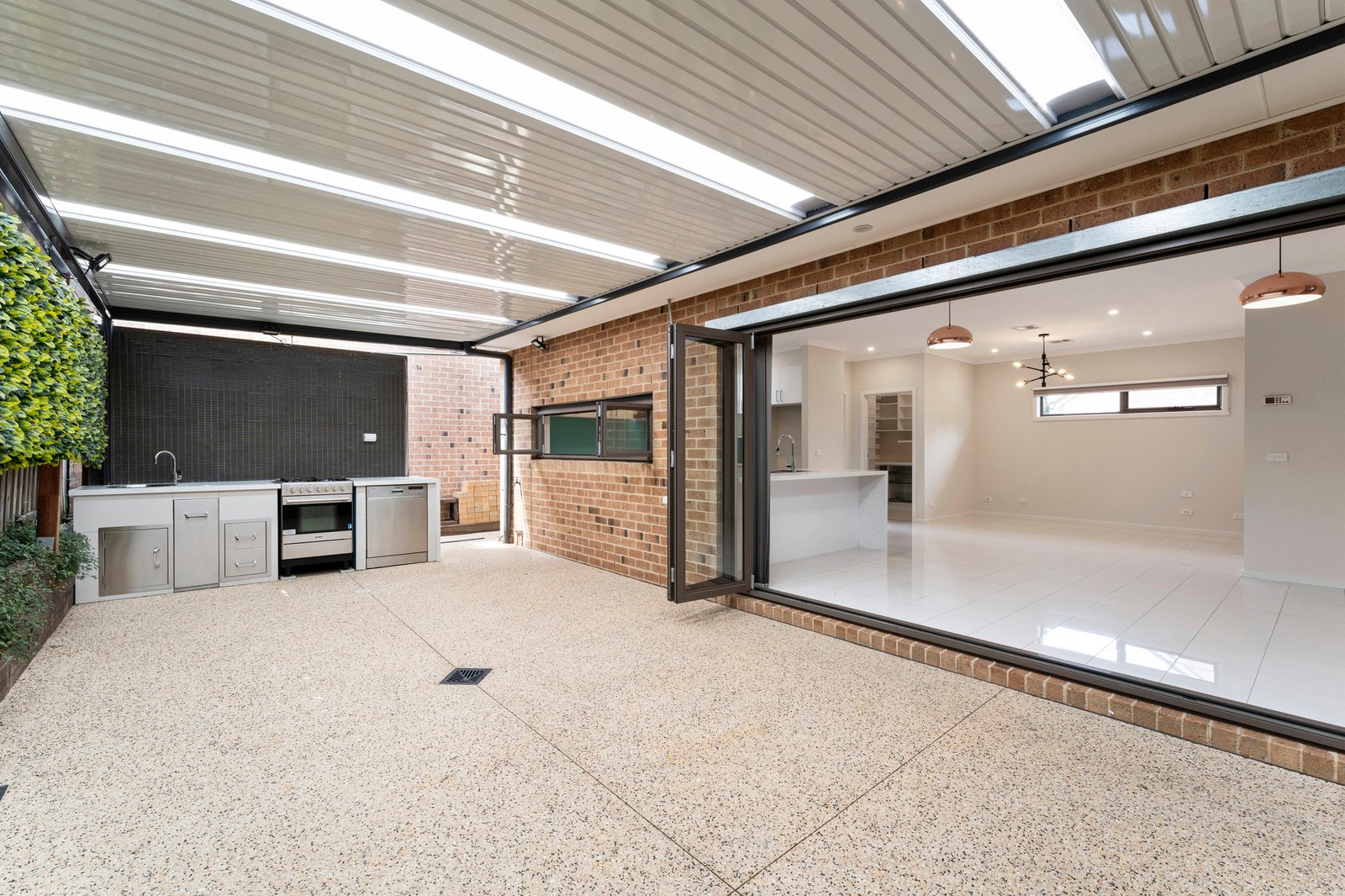 Gallery: 46B Gilarth Street