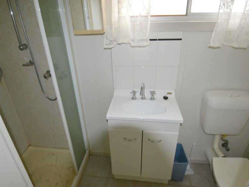 Gallery: 46B Margate Avenue