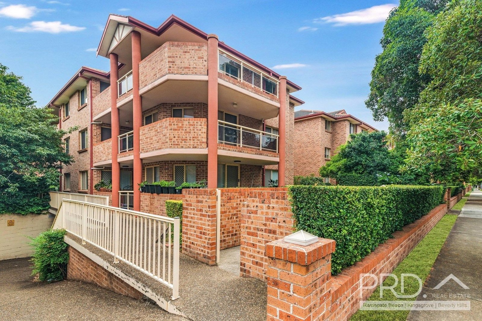 4/7-11 Hampden Street BEVERLY HILLS 1