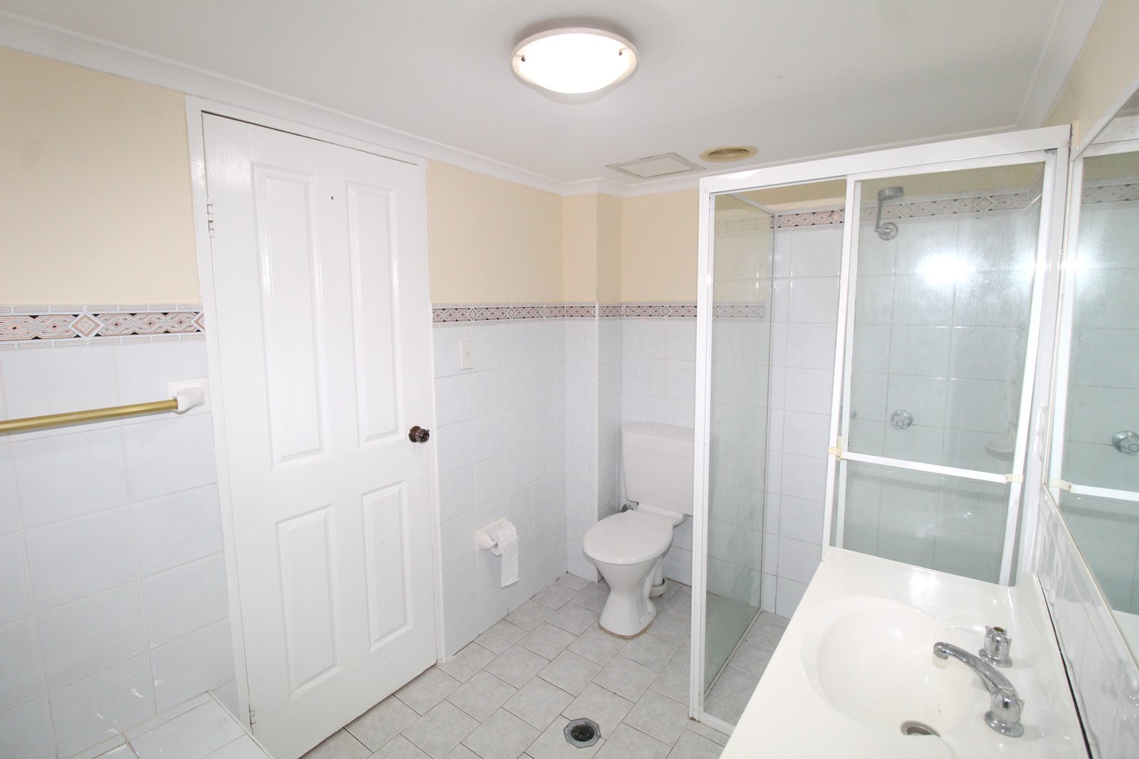 4/7-11 Hampden Street BEVERLY HILLS 7