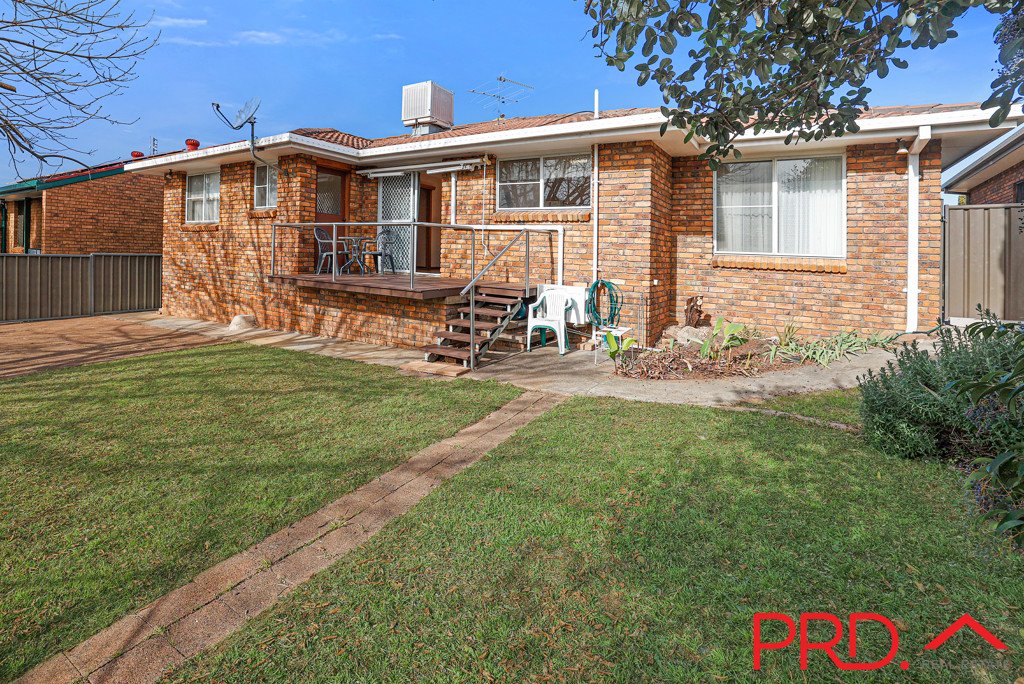 47 Amaroo Road TAMWORTH 9