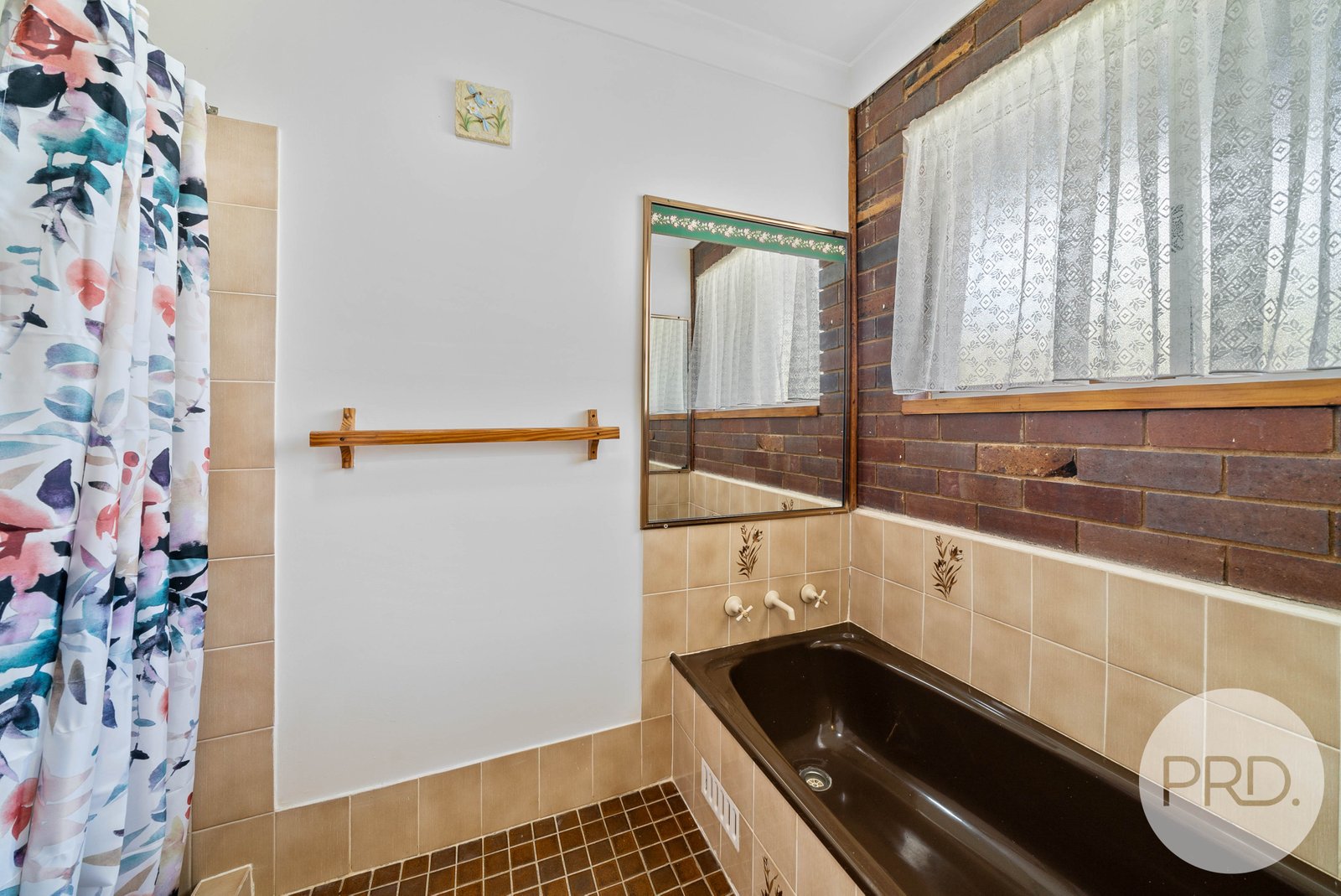 47 Amaroo Street KOORINGAL 16