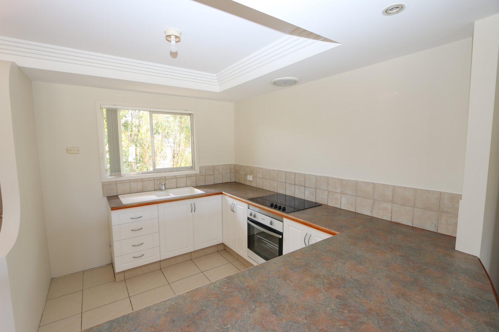 47 Anne Street SOUTHPORT 7