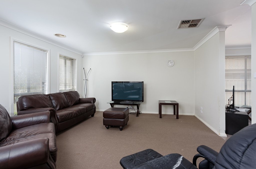 47 Barrima Drive GLENFIELD PARK 2