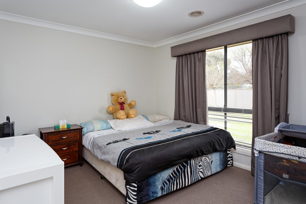 47 Barrima Drive GLENFIELD PARK 5