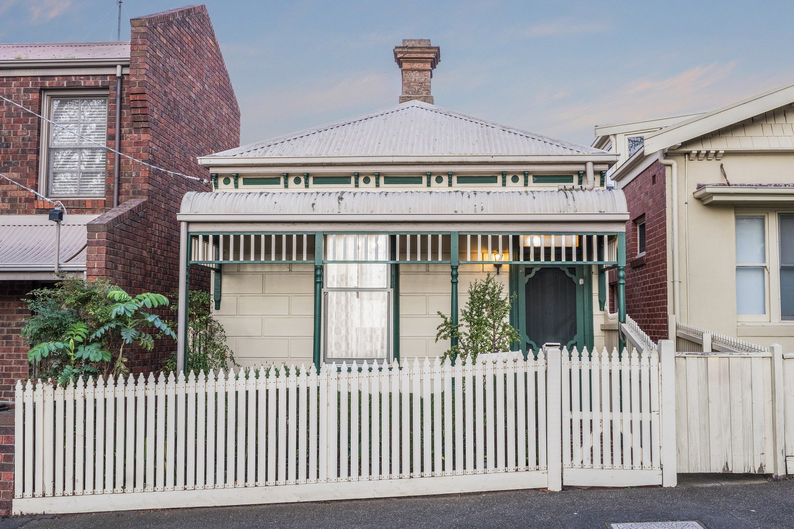 Gallery: 47 Bellerine Street