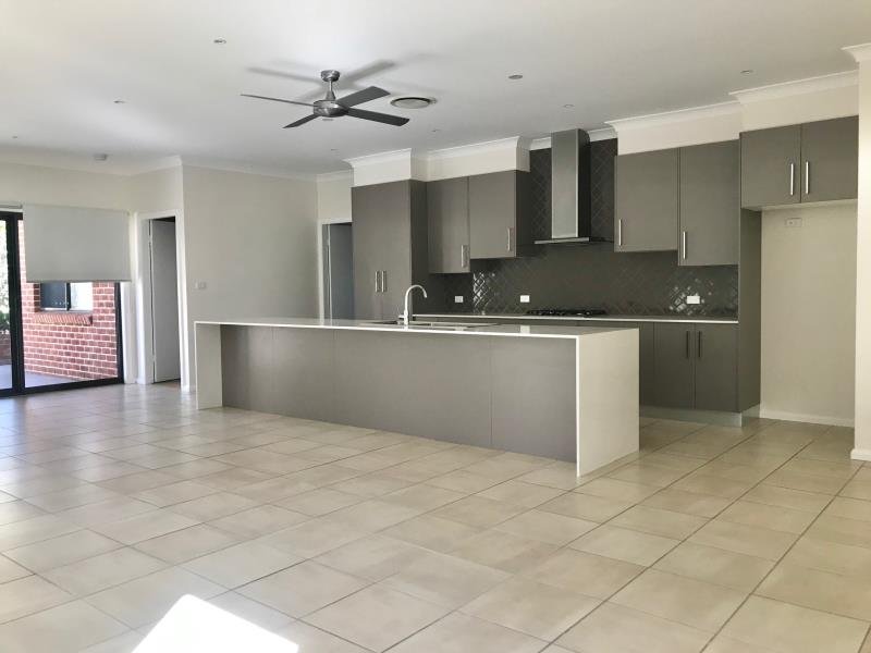47 Bourke Street TAMWORTH 3